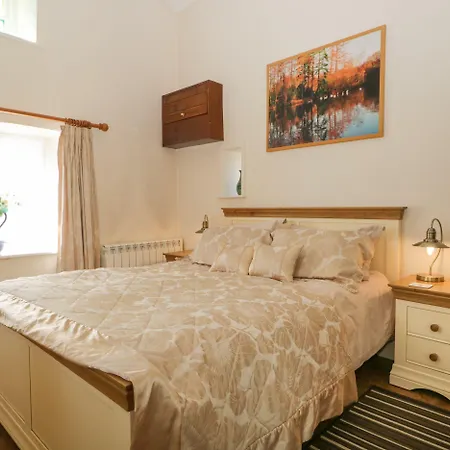 Topiary * Staveley (Cumbria)