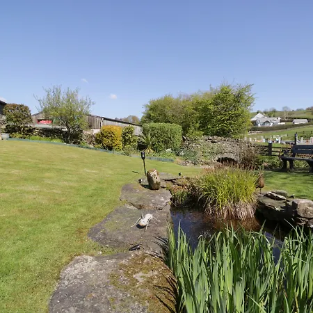 Topiary Staveley (Cumbria)